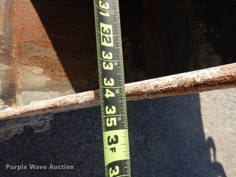 image for item FW9905 1994 Hitachi EX120  excavator