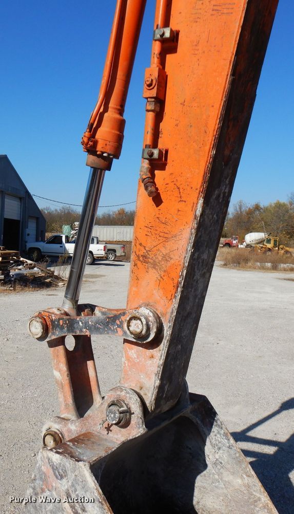 image for item FW9905 1994 Hitachi EX120  excavator