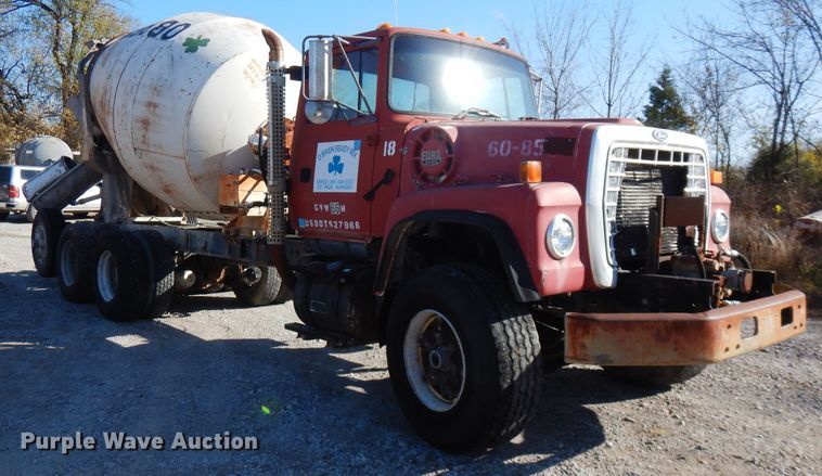 image for item FW9906 1997 Ford LT8000  ready mix truck