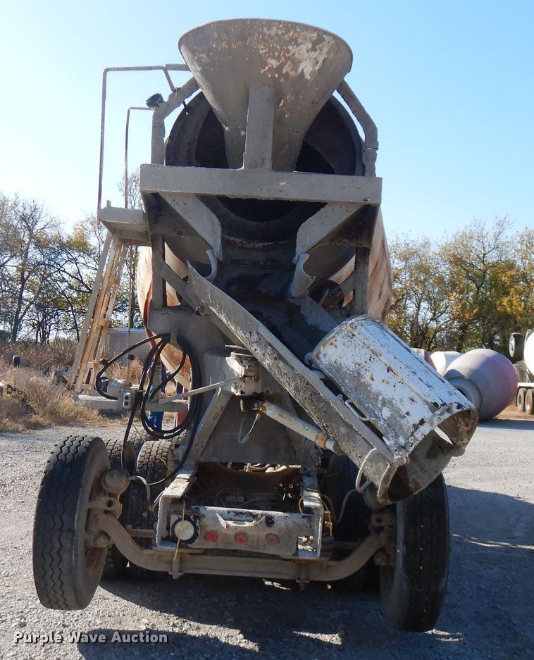 image for item FW9906 1997 Ford LT8000  ready mix truck