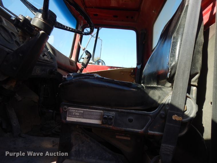 image for item FW9906 1997 Ford LT8000  ready mix truck