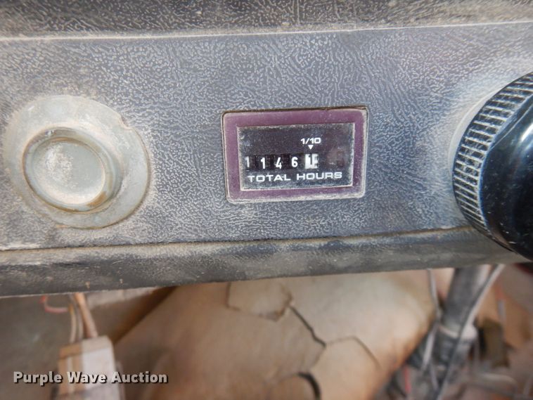 image for item FW9906 1997 Ford LT8000  ready mix truck