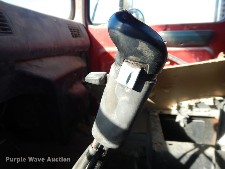 image for item FW9906 1997 Ford LT8000  ready mix truck