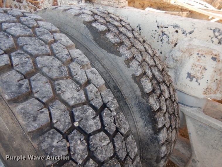 image for item FW9906 1997 Ford LT8000  ready mix truck