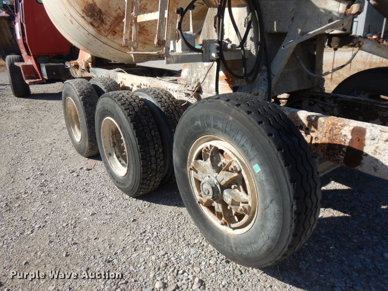 image for item FW9906 1997 Ford LT8000  ready mix truck