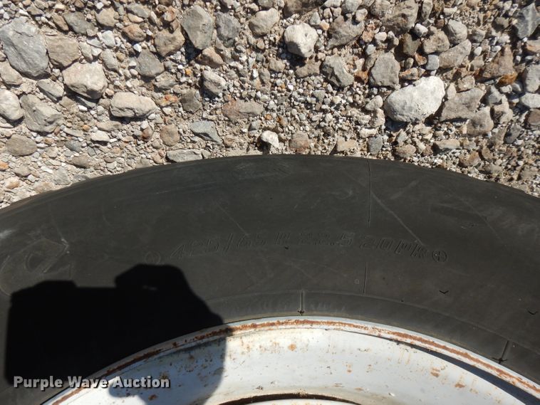 image for item FW9906 1997 Ford LT8000  ready mix truck