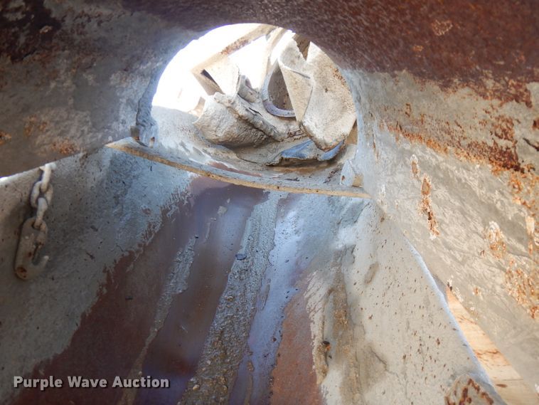 image for item FW9906 1997 Ford LT8000  ready mix truck