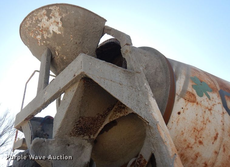 image for item FW9906 1997 Ford LT8000  ready mix truck