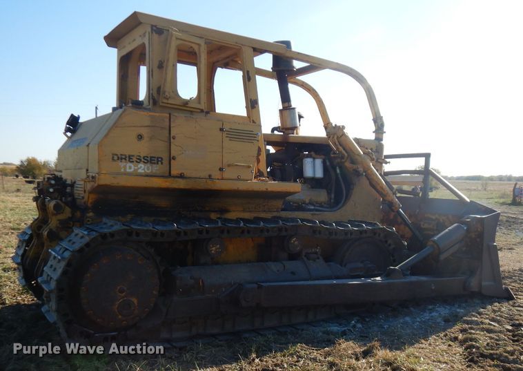 image for item FW9907 Dresser TD20E  dozer