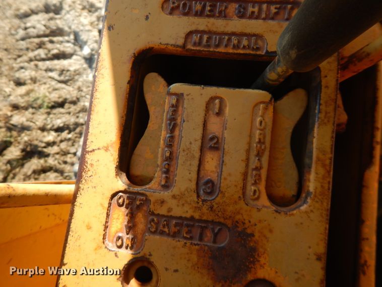 image for item FW9907 Dresser TD20E  dozer