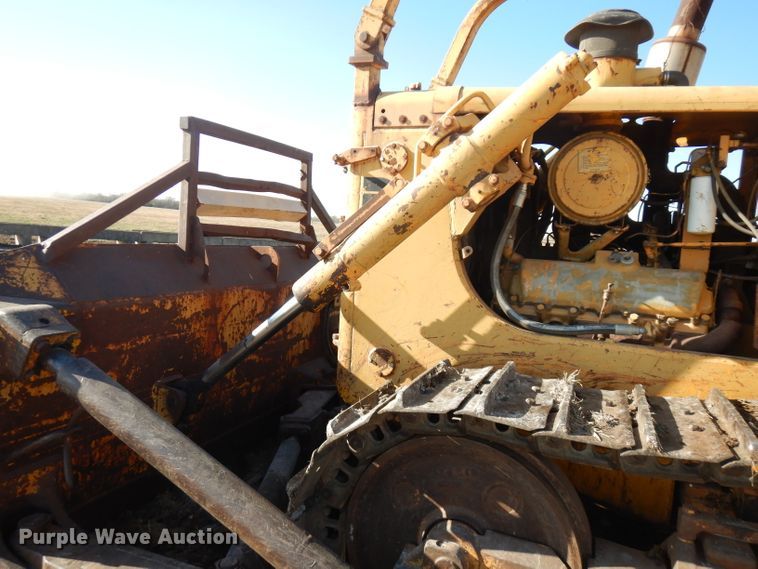 image for item FW9907 Dresser TD20E  dozer