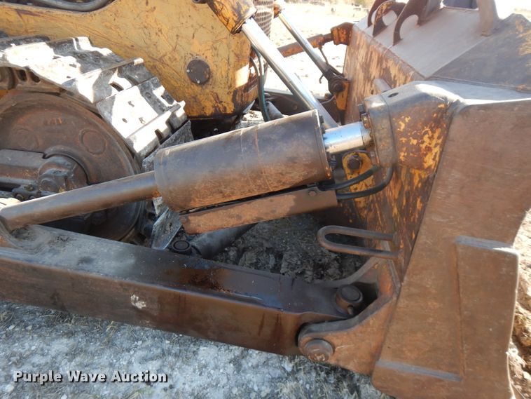 image for item FW9907 Dresser TD20E  dozer