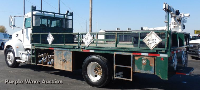 image for item FW9908 2011 Peterbilt 337  flatbed truck with crane