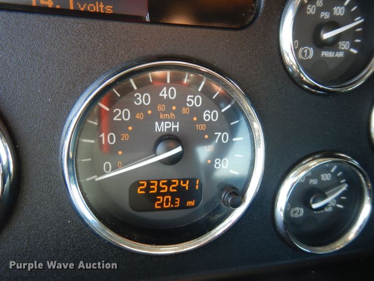 image for item FW9908 2011 Peterbilt 337  flatbed truck with crane