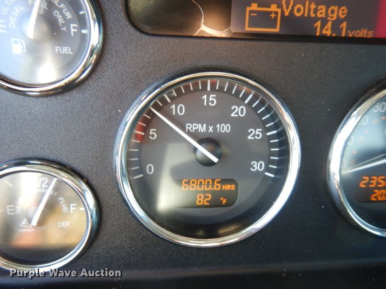 image for item FW9908 2011 Peterbilt 337  flatbed truck with crane