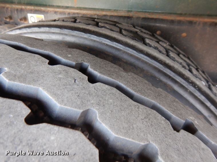 image for item FW9908 2011 Peterbilt 337  flatbed truck with crane