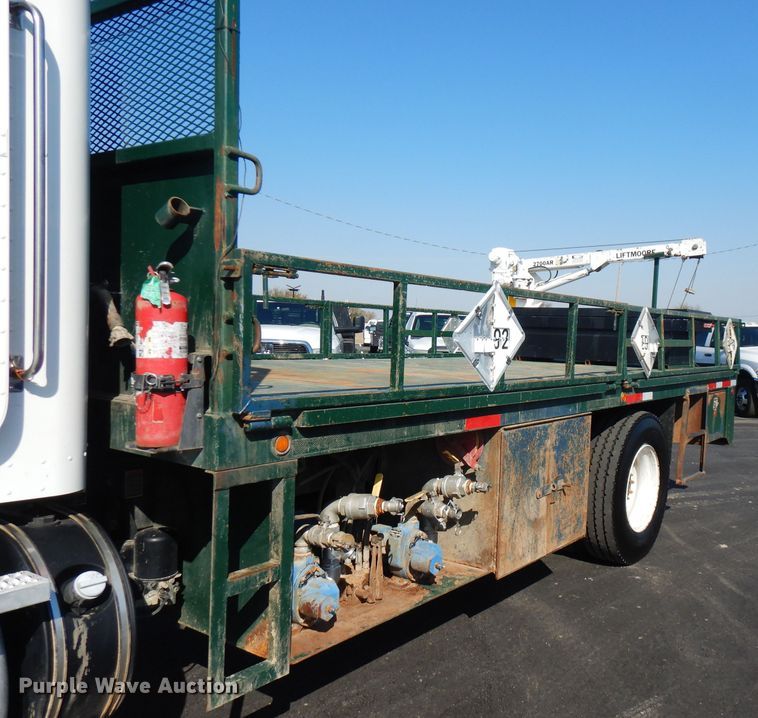 image for item FW9908 2011 Peterbilt 337  flatbed truck with crane