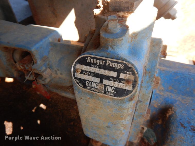 image for item FW9908 2011 Peterbilt 337  flatbed truck with crane