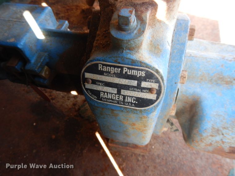 image for item FW9908 2011 Peterbilt 337  flatbed truck with crane