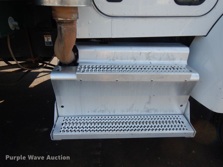 image for item FW9908 2011 Peterbilt 337  flatbed truck with crane