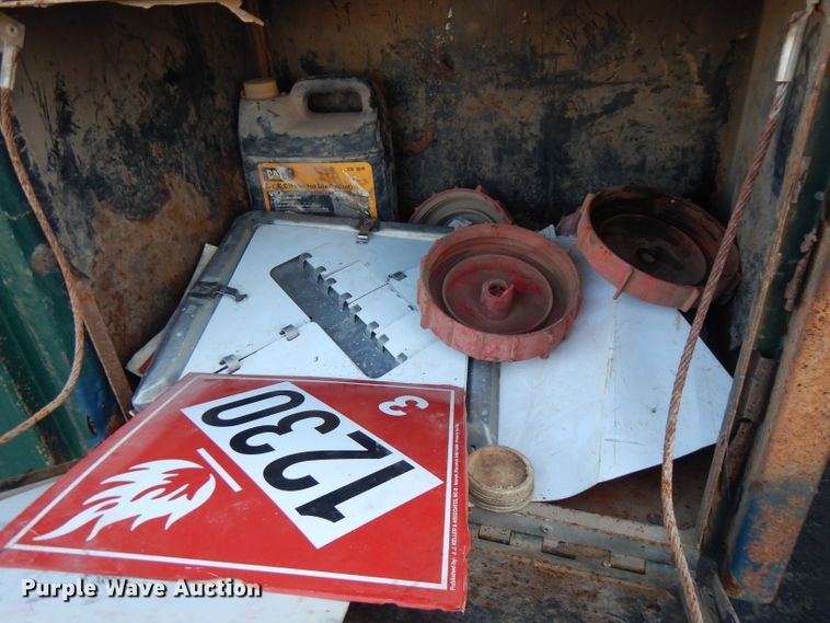 image for item FW9908 2011 Peterbilt 337  flatbed truck with crane