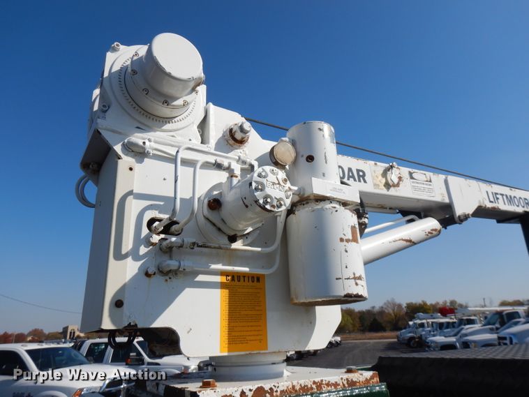 image for item FW9908 2011 Peterbilt 337  flatbed truck with crane