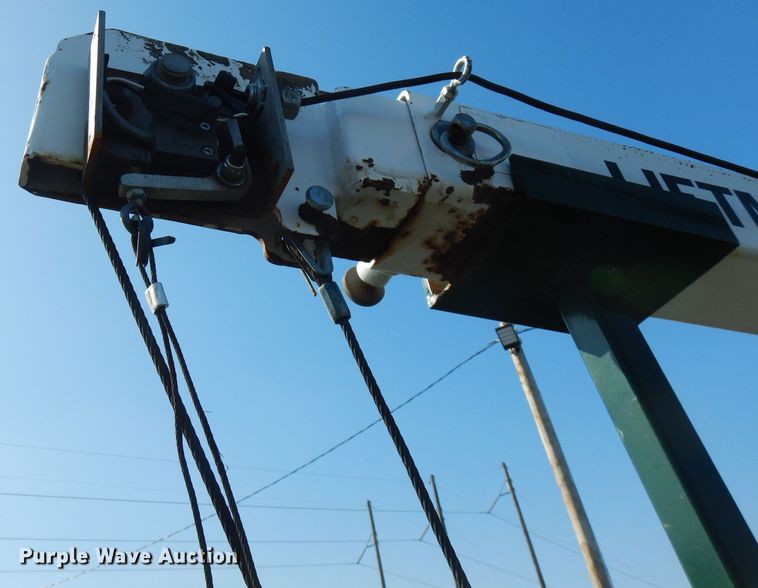 image for item FW9908 2011 Peterbilt 337  flatbed truck with crane