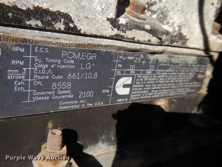 image for item FW9910 2005 International 5600i  dump truck