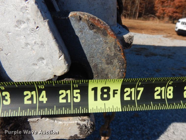 image for item FW9910 2005 International 5600i  dump truck