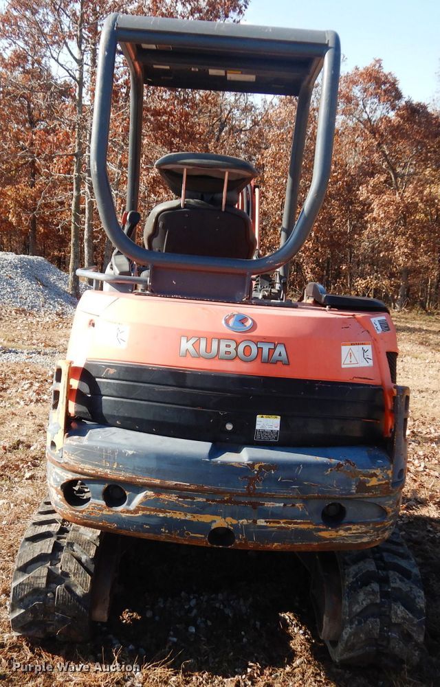 image for item FW9912 2010 Kubota KX71-3  mini excavator