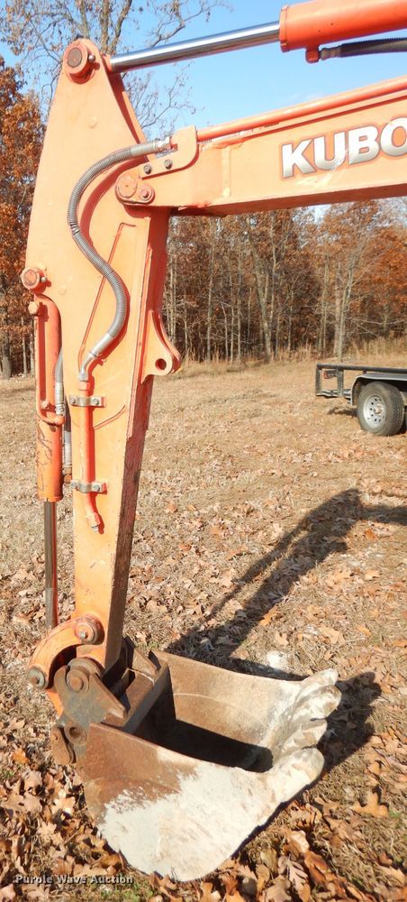 image for item FW9912 2010 Kubota KX71-3  mini excavator