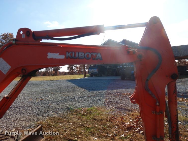 image for item FW9912 2010 Kubota KX71-3  mini excavator
