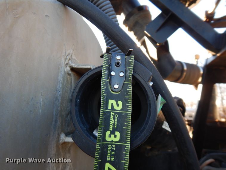 image for item FW9942 2007 International 4300  hydrovac truck