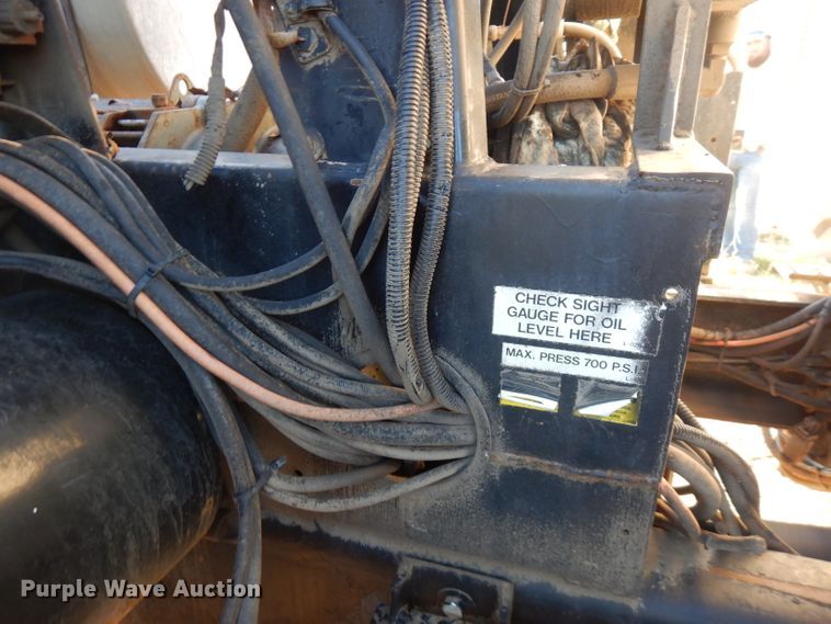 image for item FW9942 2007 International 4300  hydrovac truck