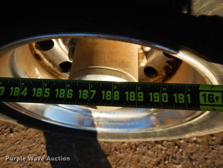 image for item FW9942 2007 International 4300  hydrovac truck