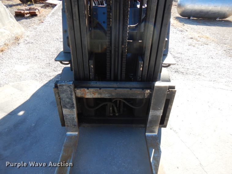 image for item FW9974 Toyota 42-6FGCU25  forklift