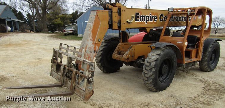 image for item GQ9215 2004 Lull 944E-42  telehandler