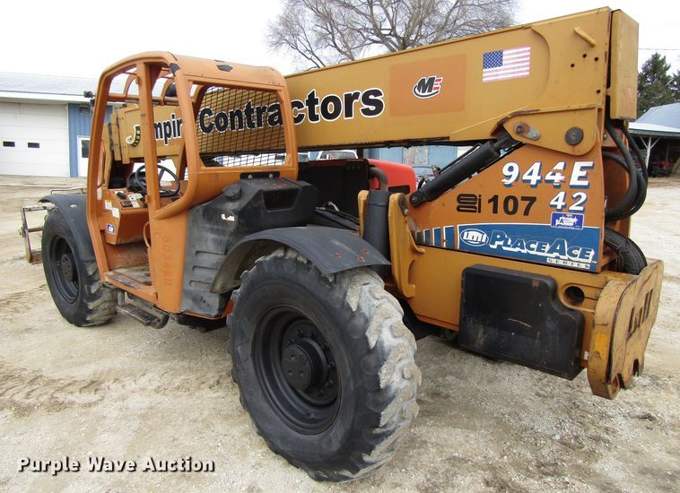 image for item GQ9215 2004 Lull 944E-42  telehandler