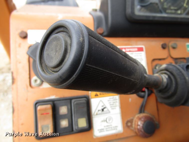 image for item GQ9215 2004 Lull 944E-42  telehandler