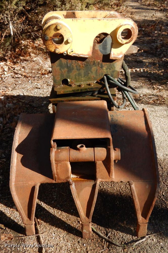 image for item GQ9880 HPF excavator grapple