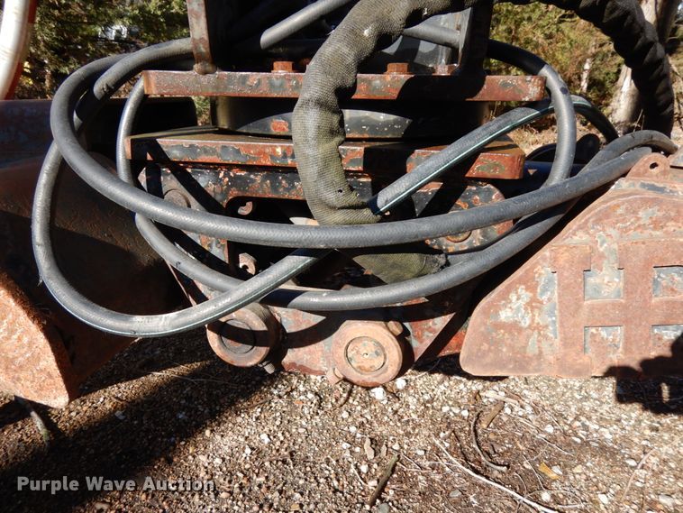 image for item GQ9880 HPF excavator grapple