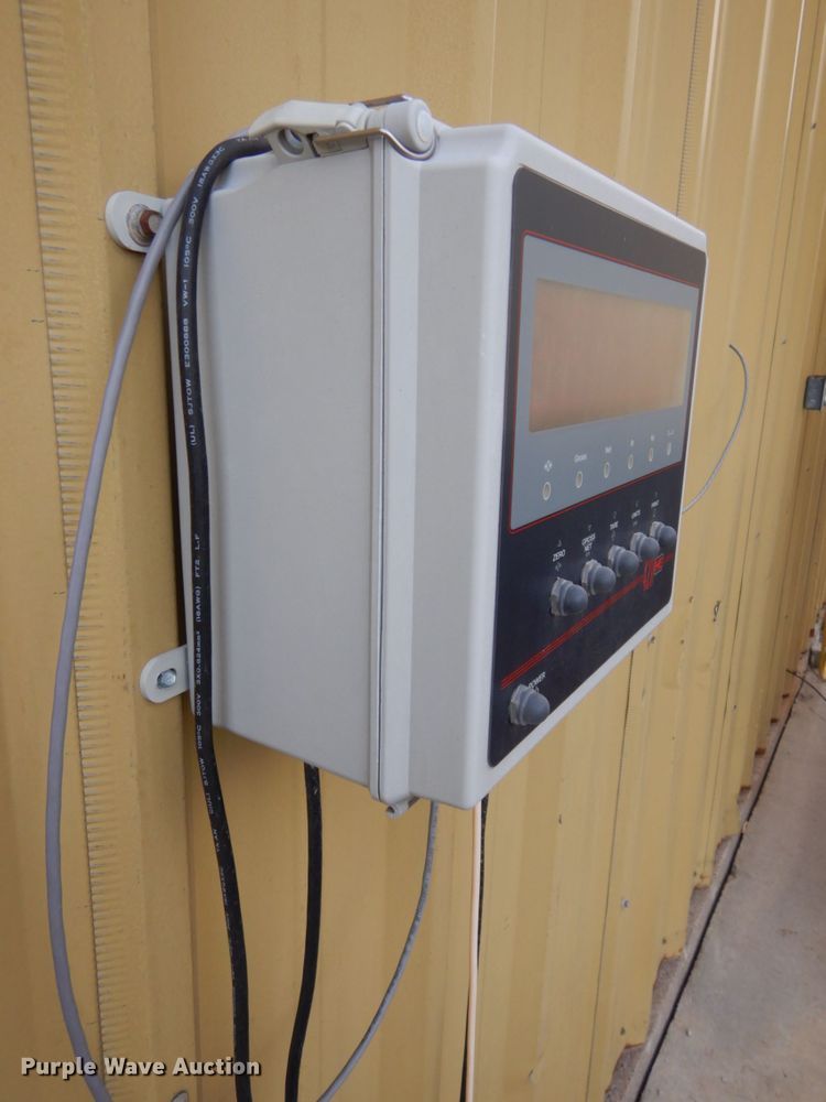 image for item GQ9886 B Tek scale