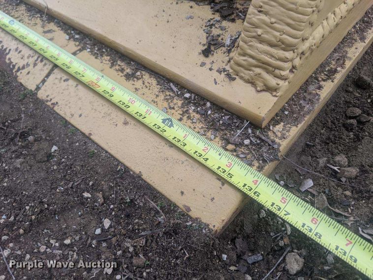 image for item H1804 133"W loader bucket