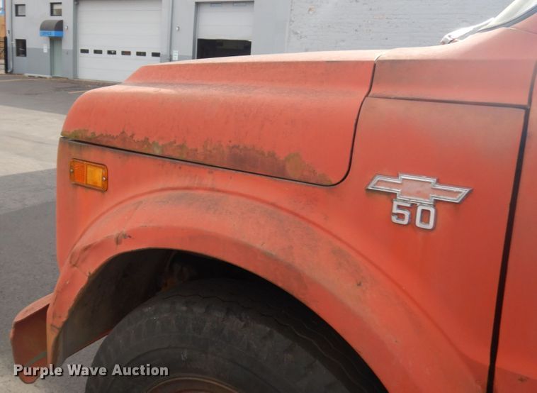 image for item HD9151 1968 Chevrolet  dump truck