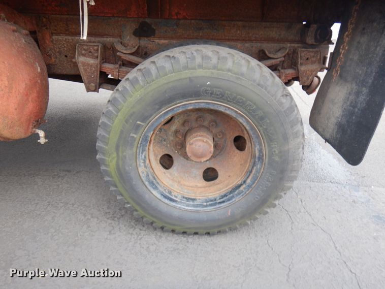 image for item HD9151 1968 Chevrolet  dump truck