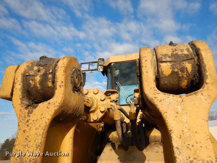 image for item HD9155 1979 Caterpillar 980C  wheel loader