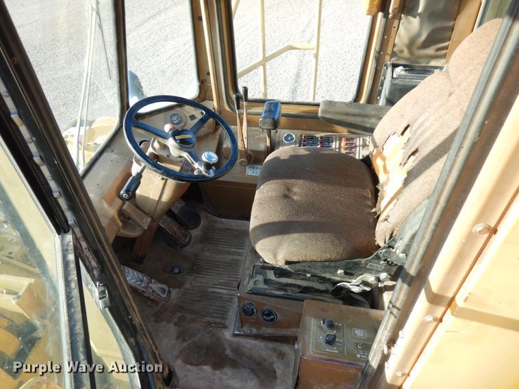 image for item HD9155 1979 Caterpillar 980C  wheel loader