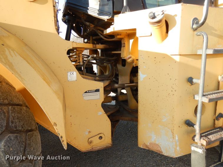 image for item HD9157 1999 Caterpillar 980G  wheel loader