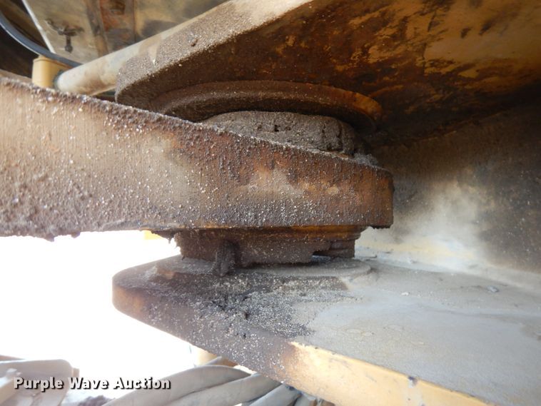 image for item HD9157 1999 Caterpillar 980G  wheel loader