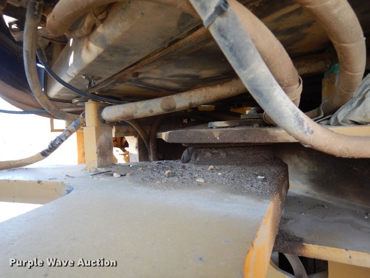 image for item HD9157 1999 Caterpillar 980G  wheel loader